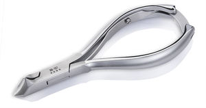 Juego de Manicura y Pedicura Profesional NB.107 de Nghia OMI, Cortaúñas de Acero Inoxidable Gris Mate, de Lujo, Calidad de Salón, con Estuche de PU - Product Image 1