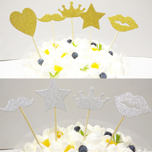 Neue Holz-Kuchendekoration - Niedliche Gold-Silber-Glitzer-Partydekoration zum Backen, Herz-, Lippen- und Zahlen-Topper - Product Image 6