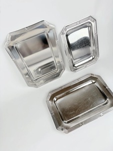 Bandeja pequeña de metal con acabado plateado para servir con aspecto clásico para el uso diario, ideal para la cocina del hogar y el Servicio Familiar - Product Image 5