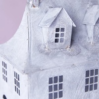 Nouveauté 2025 : Lanterne Portative Vintage A.K. en Fer pour Décorations Spéciales d'Halloween, Porte-Bougie Maison Hantée, Étanche