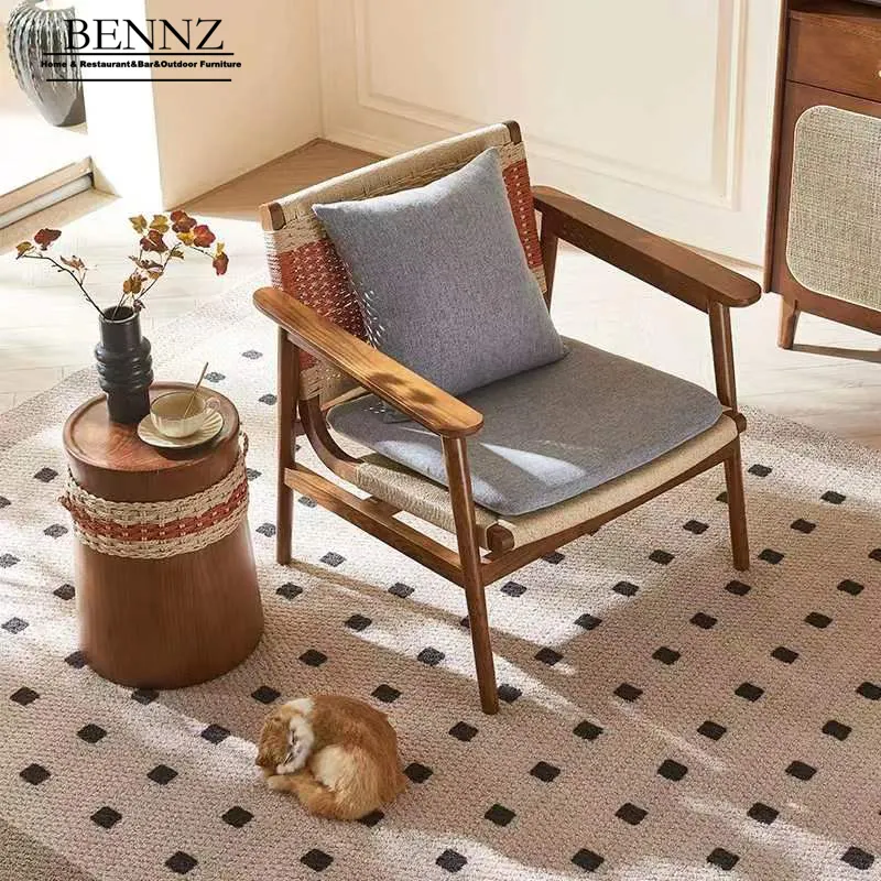 BENNZ Wabi-sabi Holzsofa-Sessel mit Vintage-Seil-Armlehne ideal für Wohnzimmer Boutique Hotel entspannender Sessel Lounge-Sessel