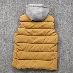 2024 dernier gilet d'hiver pour hommes avec logo personnalisé avec capuche col montant rembourrage en polyester Design Streetwear élégant - Product Image 2