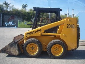 ผู้จัดจำหน่ายรถตักล้อยางพร้อมบริการจัดส่งทั่วโลก - Product Image 2