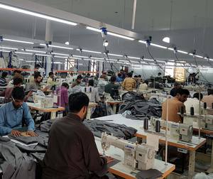 Engro กางเกงเล่นกีฬาขาสั้นผ้าลูกฟูกเอวสูงสวมใส่สบายมีเชือกผูกปิด100% กางเกงขาสั้นเล่นกีฬาทำจากผ้าโพลีเอสเตอร์ - Product Image 4