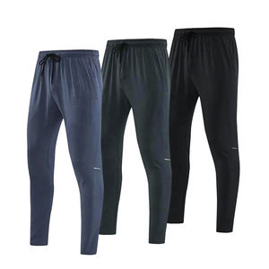 ชุดวอร์มผ้าฟลีซสำหรับผู้ชายผ้าคอตตอนมีฮู้ดและกางเกงขายาวแนวสตรีทแวร์ผ้าคอตตอน100% เป็นมิตรต่อสิ่งแวดล้อม - Product Image 6