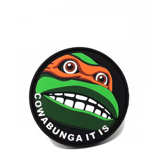 Patchs en caoutchouc tissés 3D en relief personnalisés en gros avec design client, forme et taille personnalisées pour les vêtements - Product Image 6