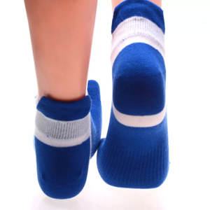 Chaussettes en coton pour hommes Chaussettes à bout cinq doigts solides Sport Running Cheville Respirantes Quick Dry Low Cut Socks - Product Image 2