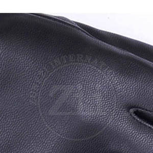 ถุงมือหนังคุณภาพสูงแบบกำหนดเอง ป้องกันลม สำหรับทุกเพศ ดีไซน์ใหม่ ถุงมือนิรภัย ใช้ได้ทุกวัน เดินทาง ท่องเที่ยว ฤดูหนาว กิจกรรมกลางแจ้ง สวมใส่สบาย - Product Image 4