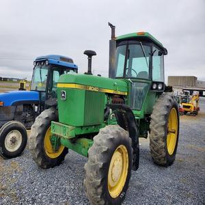 John Deere 4040รถแทรคเตอร์คุณภาพพรีเมี่ยมอุปกรณ์ฟาร์มที่เชื่อถือได้ - Product Image 6