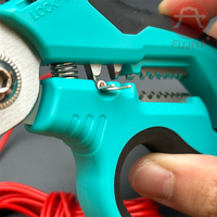 Ciseaux d'électricien industriels robustes à lames dentelées pour couper, dénuder et sertir les câbles, idéaux pour les applications textiles et de couture