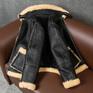 Chaqueta de piel de oveja B3 de alta calidad para hombre, ajustada con decoración de piel suave para actividades al aire libre de invierno con estilo - Product Image 6