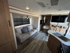 P-r-i-m-e T-i-m-e A-v-e-n-g-e-r 2-4-B-H-S d'occasion 2022 à vendre - Product Image 2