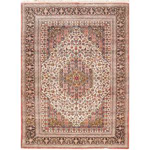 Tapis en soie noués à la main Gulmarg Ivory pour la maison - Motif médaillon rectangulaire en viscose pour adolescents, idéal pour salon et couloir - Product Image 1
