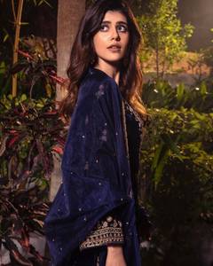 ชุดกำมะหยี่ปักลาย3ชิ้นชุดสูทกำมะหยี่ดีไซน์หรูหราจากปากีสถาน - Product Image 4