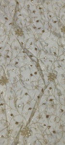 Tela de organza de tejido de diseño de calidad de exportación con bordado completo, ideal para conjuntos teñidos a medida a la venta desde India - Product Image 3