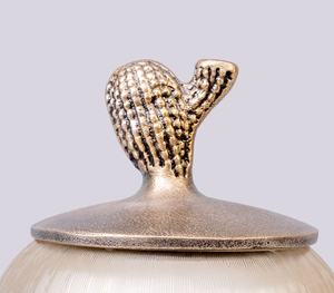 Bol décoratif en verre rose avec motif de fleurs dorées Plat à bonbons de luxe Accent déco élégant pour la maison - Product Image 3