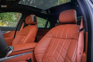 NUEVO BMW Serie 7 740i M Sport 2026 - Motor 4.4L - Combustible Gasolina - 585hp Euro6 - TRANSMISIÓN AUTOMÁTICA - Volante a la Izquierda - Product Image 4