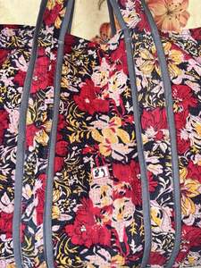 Sac fourre-tout Kantha en coton indien vintage pour femmes, grand sac à bandoulière décontracté, sac à provisions Kantha avec doublure en toile durable, vente en gros - Product Image 6