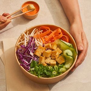 وعاء سلطة ورقي كرافت للاستخدام مرة واحدة سعة 500 مل (16 أونصة) للوجبات الجاهزة - Product Image 1