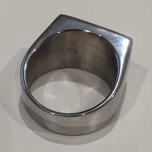 Anillo de Motero de Acero Inoxidable con Inicial AF para Hombre, Talla 8-14 SR161, Anillos de Moda - Product Image 1