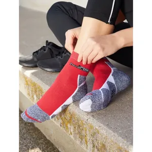 ถุงเท้ากีฬาแบบกำหนดเองสำหรับอุปกรณ์และเครื่องมือกีฬา - Product Image 1