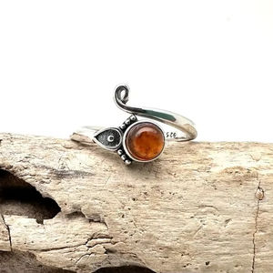 Bague de fiançailles classique style bohème en argent sterling 925 avec pierre précieuse grenat, bijou fait main, cadeau d'amour - Product Image 1