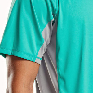 Haut de sport respirant pour homme en polyester et élasthanne, manches courtes, séchage rapide, idéal pour la course à pied, la gym et l'entraînement. - Product Image 2