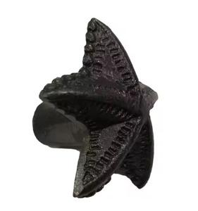 Perillas de hierro decorativas Elegantes perillas de hierro con patrones y texturas únicos para una declaración decorativa audaz en interiores - Product Image 4