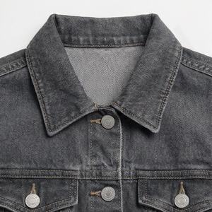 Fabricants de vestes en jean pour femmes sur mesure, fournisseurs de vêtements d'extérieur décontractés et élégants, vêtements de tous les jours tendance, vente en gros de vêtements - Product Image 4