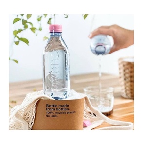 Commandez de l'eau Evian en vente : eau de source pure des Alpes françaises, offrant un goût rafraîchissant et des bienfaits naturels pour la santé au quotidien. - Product Image 4