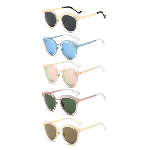 Lunettes de soleil tendance S1993 - Vente en gros de lunettes élégantes - Product Image 5