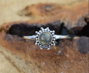 New Arrival Dainty 925 <b>Sterling</b> <b>Silver</b> Gemstone <b>Ring</b> 6mm Madagascar Golden Labradorite Bezel <b>Set</b> with Minimalist Solid Design - Product Image 4