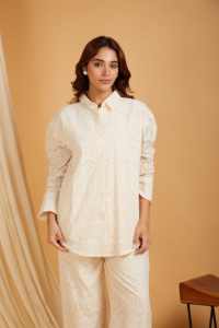 2024 nouvel arrivage direct d'usine vente en gros vêtements OEM ODM Beige solide décontracté femmes robe à manches longues dames robe élégante - Product Image 5