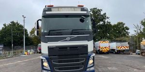 Camión Tractor Volvo FH 500 Euro 2 Diésel 6x4 Usado de 2018 con Volante a la Izquierda - Product Image 6