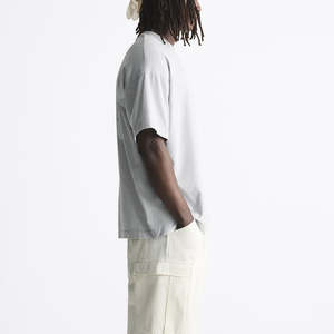 T-shirt à logo personnalisé T-shirt à col épais et à épaules tombantes Streetwear T-shirt Boxy Fit T-shirt surdimensionné en coton - Product Image 3