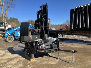 2026 Wolfe Ridge 17VS-C Rajadora de Leña Vertical con Transportador - Potencia de 45kW 380V/220V/110V Garantía de 5 Años - Product Image 2