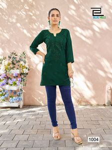 เสื้อตัวสั้นแฟนซีสำหรับผู้หญิงผ้าเรยอนพร้อมลาย lakhnavi ใส่ลำลอง - Product Image 2