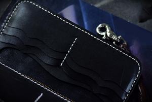 กระเป๋าสตางค์หนังแท้ 100% ลายเรขาคณิตสไตล์วินเทจ ทำมือ ป้องกัน RFID กันน้ำ พับได้ - Product Image 2