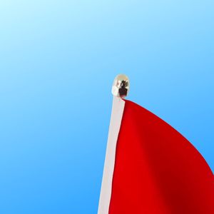 Drapeau de bureau canadien imprimé numériquement avec mât en aluminium - Product Image 5