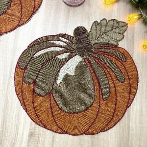 Sous-verres et sets de table ronds en perles de luxe faits à la main, écologiques, pour la maison et les mariages - Product Image 1