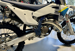 Disponible dès maintenant : Nouvelles motos de motocross TC 125 2025 en stock - Product Image 6