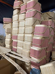 Cesta de picnic de bambú producida en Vietnam para una cena al aire libre práctica y ecológica a un gran precio - Product Image 3