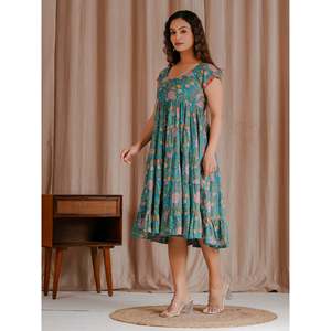 Vestido Verde de Algodón Mulmul con Estampado de Bloques, Talla Única XS, Transpirable, Cintura Imperio, Estilo Boho, Elegante para el Trabajo o el Club - Product Image 4