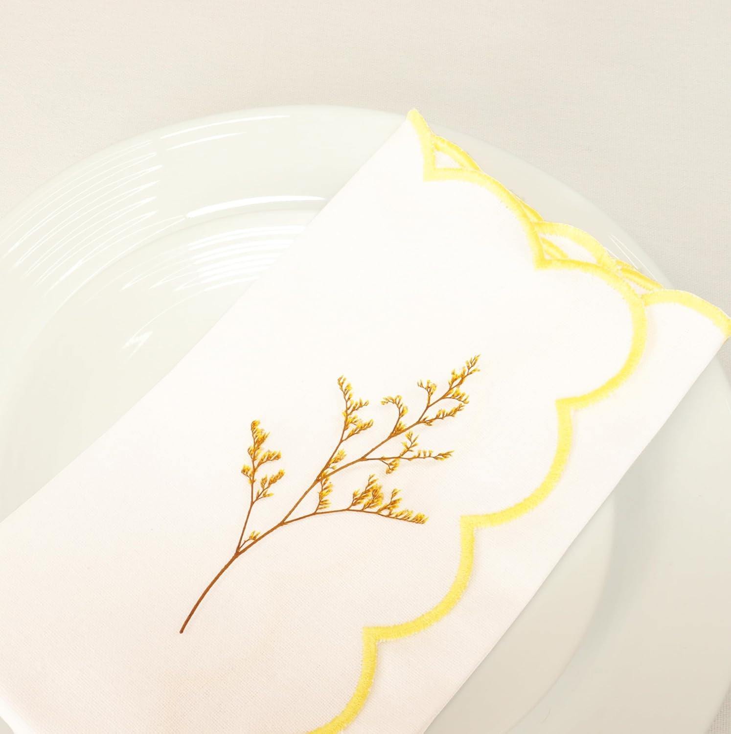 สีเหลือง