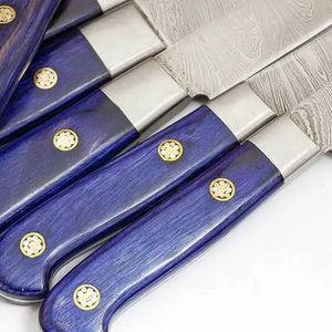 Ensemble de cuisine professionnel Burraq 7 pièces, fait main, en acier carbone, manche en bois, ambidextre, moderne, écologique, compatible lave-vaisselle - Product Image 4