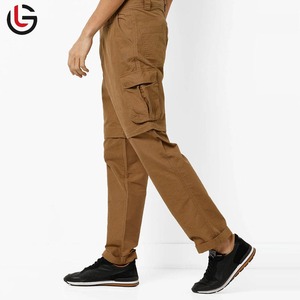 Pantalon cargo en mauvais état pour hommes avec un design unique et des couleurs légèrement ombrées Jeans avec logo à la taille bon prix de gros - Product Image 2