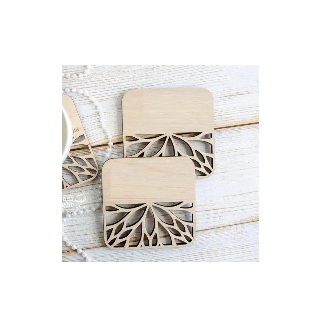 best quality customized stylish finished wood square pallet lesser cut decor coasters square wooden coaster for drinks