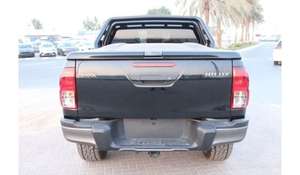 Hilux GCC 2024, Camioneta Usada con Volante a la Izquierda, Control de Crucero Automático, Tracción en las Cuatro Ruedas, Motor de 4.1-6L, Asientos de Cuero, Neumáticos R18, Euro V - Product Image 5