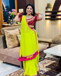 Saree de fête en coton avec dentelle et velours - Product Image 4