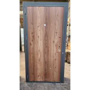 Puerta de Acero Aislada Premium ABSDOOR ULTRIX, Puertas de Seguridad de Acero DKP, Estilo Turco, Certificación ISO, Superior Aislamiento Térmico y Acústico, Moderna - Product Image 4